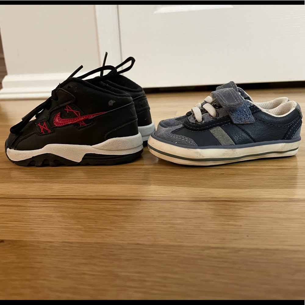 2 pairs toddler boys 4 sneakers